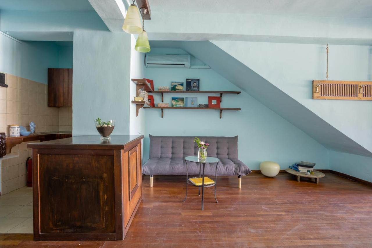 Out Of The Blue Apartment นีดรี ภายนอก รูปภาพ